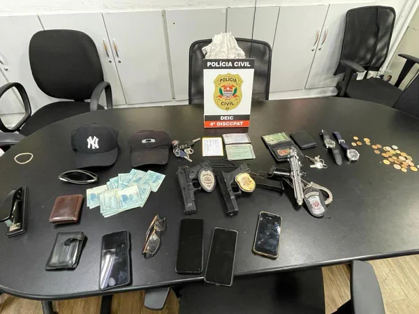 Falsos policiais são presos em SP por assaltar comerciantes bolivianos