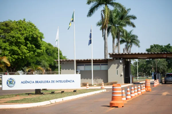 Foto colorida mostra a Sede da Agência Brasileira de Inteligência (Abin) - Metrópoles