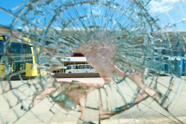 Ultimato: GDF tem 30 dias para consertar problemas estruturais do BRT
