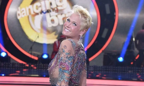 Cansada da solteirice de Sasha, Xuxa Meneghel pede netos