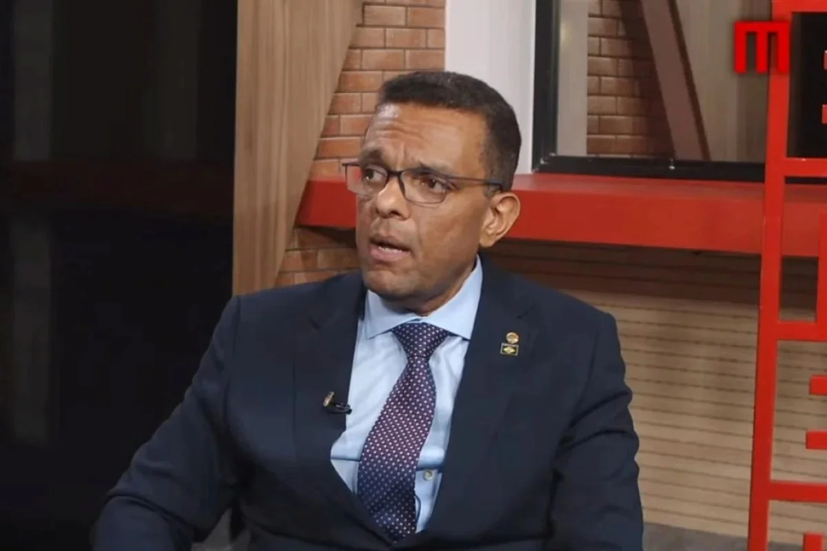 Otoni de Paula declara patrimônio quase 300 vezes maior que o de 2022