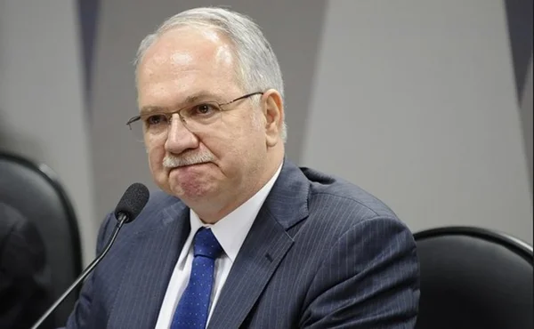 Governistas pedem que Fachin explique relação com Ricardo Saud, da J&F
