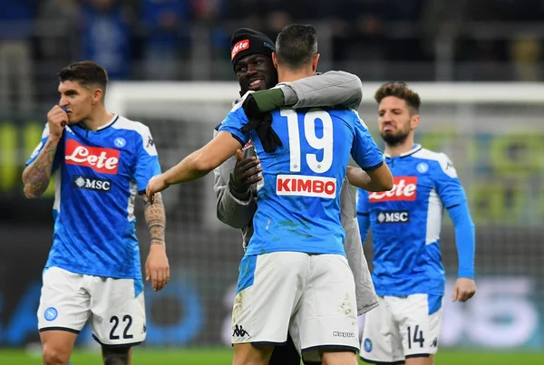 Napoli é proibido de viajar e aguarda decisão sobre duelo contra a Juventus