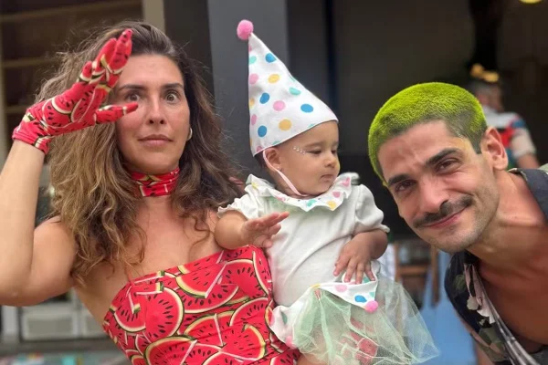 Foto colorida de Fernanda Paes Leme e Victor Sampaio - Metrópoles