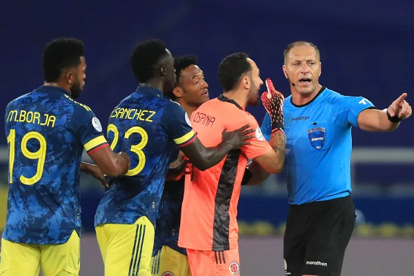Nestor Pitana Colômbia Copa América