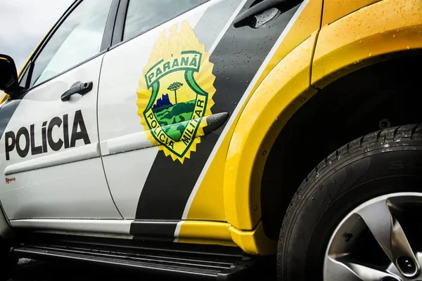 Casal é rendido e mulher é estuprada na frente do namorado no Paraná