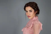 A atriz turca Ece İrtem