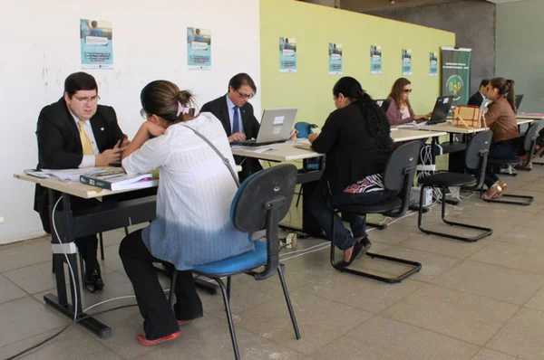 Defensoria promove exames de DNA e atendimento jurídico gratuitos