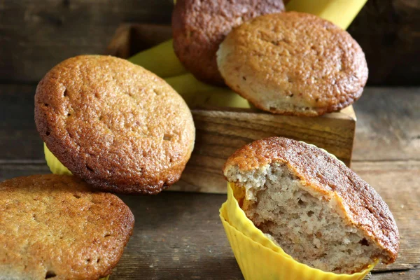 pequenos bolinhos de banana