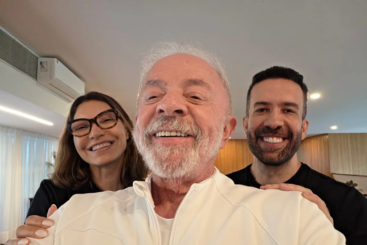 Em destaque: Em mensagem ao "Exército", Lula agradece votos e promete pronunciamento