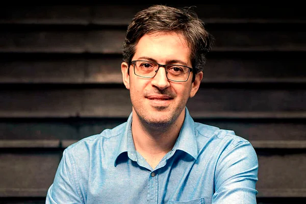 Conrado Hübner Mendes
