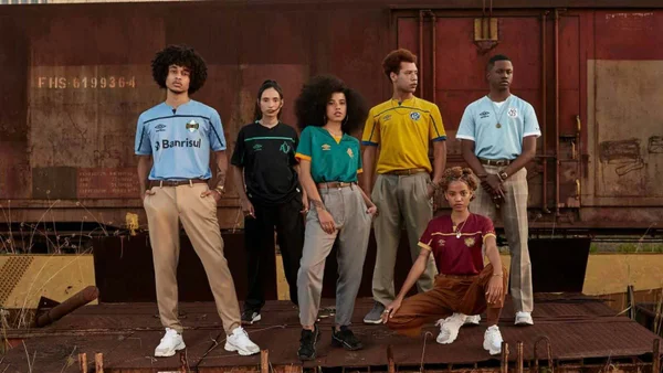 125 anos de futebol: Umbro lança coleção retrô para clubes parceiros