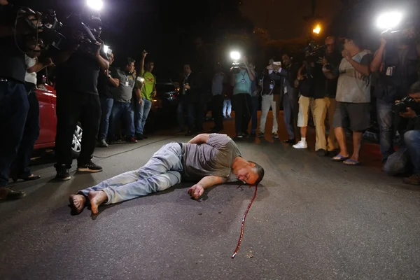 Leilão Lula Livre arrecada R$ 625 mil com fotos do ex-presidente
