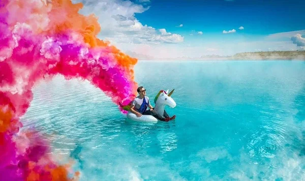Queridinho no Instagram, lago na Rússia é um lixão químico