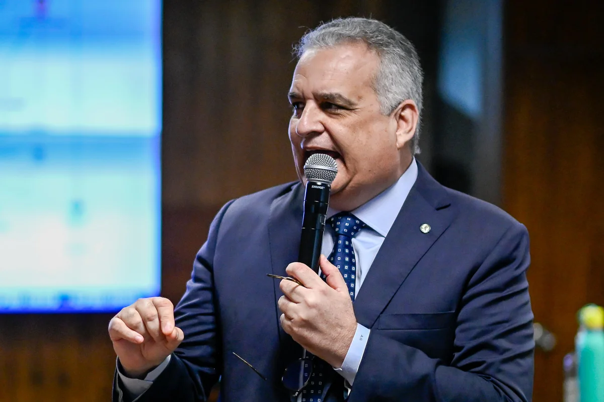 Vice de Flávio tem DNA com material completo para apresentar em acusação de estupro