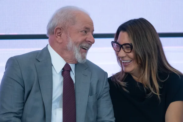 Presidente Luiz Inácio Lula da Silva e a primeira-dama Janja da Silva