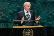 Petista afirmou que Brasil é referência mundial em energia limpa Petista afirmou que Brasil é referência mundial em energia limpa