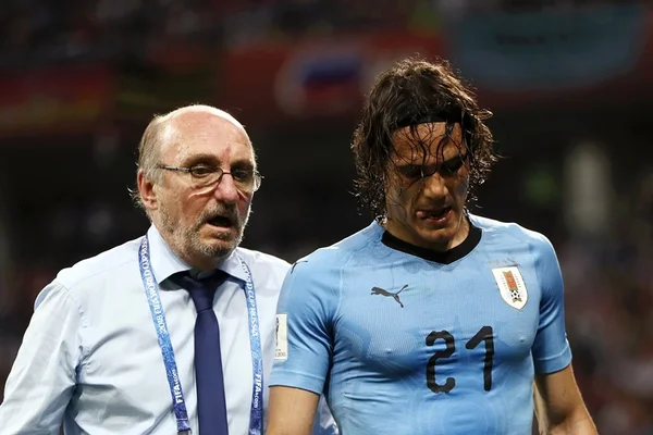 Atacante do Uruguai, Cavani continua sem previsão para voltar a jogar