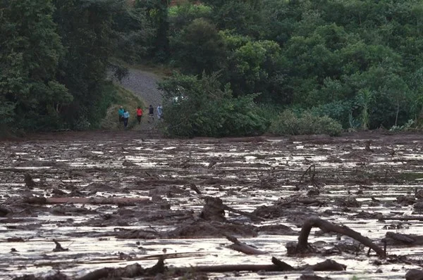 Brumadinho: engenheiros que atestaram segurança em barragem são presos
