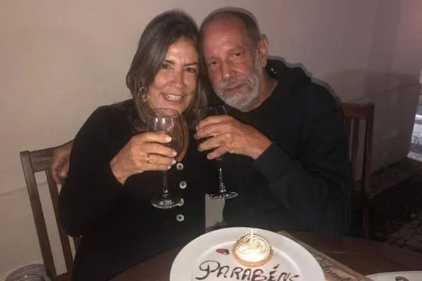 Coronel do DF se reencontra e casa com ex-namorada após 40 anos