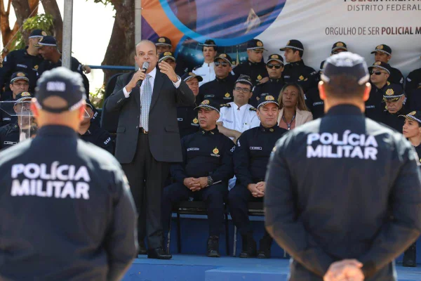 Ibaneis comemora reajuste salarial das forças de segurança: “Vitória”