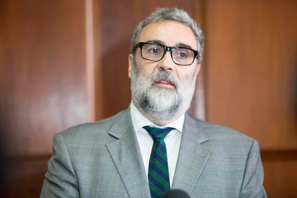 Secretário de Fazenda de SP diz que socorro ao Rio ajudará o Brasil