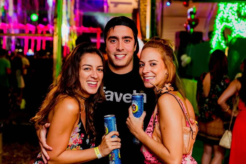 Bruna Costa, Alexandre Coelho, Isabela Augusta Bruna Costa, Alexandre Coelho, Isabela Augusta