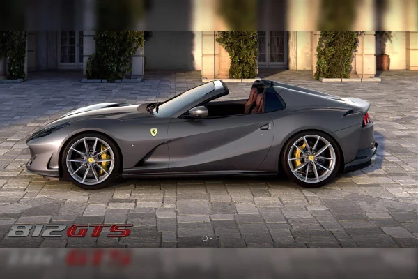 Foto colorida de ferrrari preta