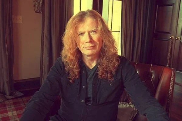 Doença de vocalista faz Megadeth cancelar show em Brasília