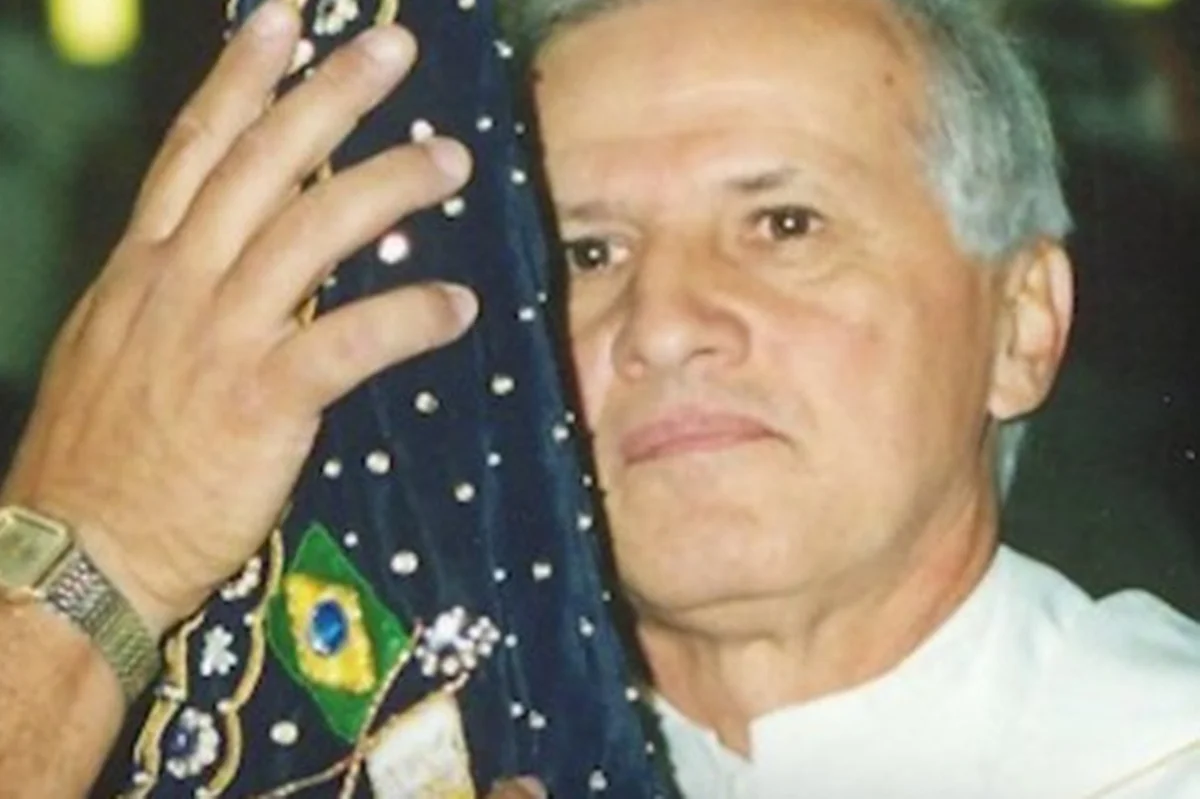 O padre César Moreira morreu aos 81 anos na noite do último sábado (15/8) O padre César Moreira morreu aos 81 anos na noite do último sábado (15/8)
