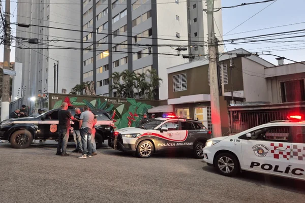 Homem reage a tentativa de assalto e é baleado na Vila Madalena - destaque galeria