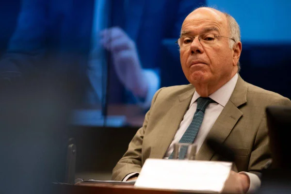 Imagem colorida mostra o ministro Mauro Vieira - Metrópoles