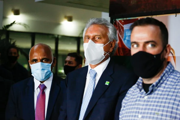 prefeito de goiÂnia, rogério cruz, ronaldo caiado e prefeito de aparecida de goiânia, gustavo mendanha