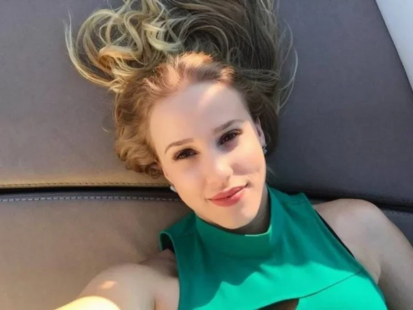 Intérprete de Renata Sorrah jovem, Marcella Rica sonha em fazer Nazaré