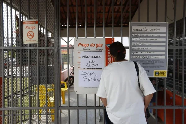 Cadê o gás? Três dias após fim da greve, estoques estão quase zerados