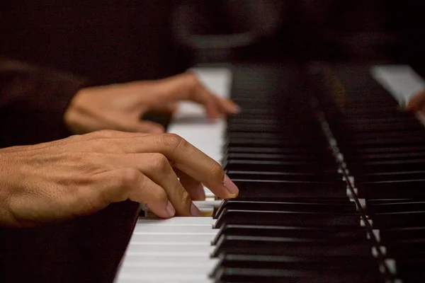 Confira cinco lugares para curtir um bom jazz em Brasília