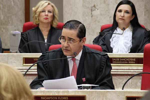 “TRF-4 julga com celeridade adequada”, diz presidente da Corte