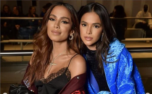 Anitta faz declaração para Bruna Marquezine: “Agora quero só você”