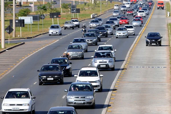 Número de carteiras suspensas por 20 pontos dispara no DF