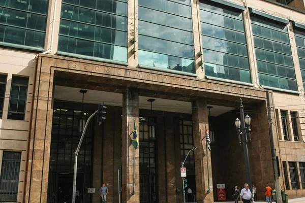 Secretaria da Fazenda de SP demite fiscal da máfia do ICMS
