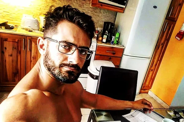 Barraco do Leblon: “Vou processar. Não pago mulher”, diz motorista de conversível