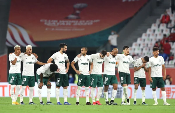 Felipe Melo desperdiça pênalti e Palmeiras fica só em quarto no Mundial