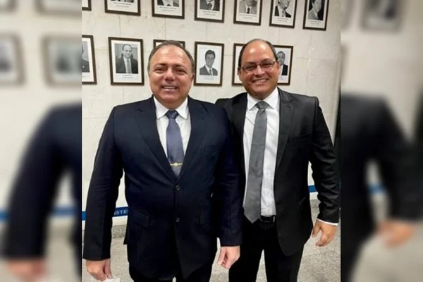 Defesa de Pazuello diz que ex-ministro “está pronto” para encarar CPI