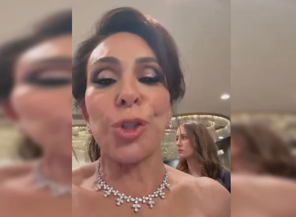 Promotora relata momento de tensão após sons de disparos em jantar com Trump