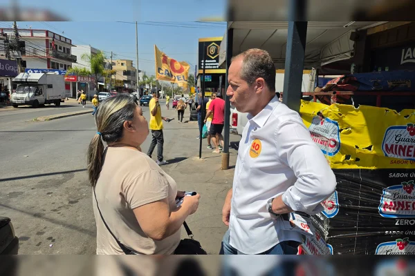 Em caminhada no Riacho Fundo, Cappelli defende plano de zerar fila da saúde