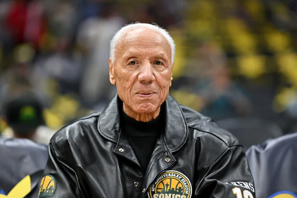 Lenda da NBA, Lenny Wilkens morre aos 88 anos