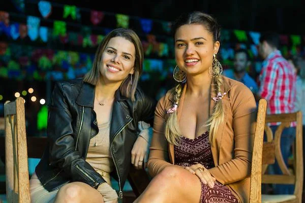 Fernanda Bruce e Mariana Lopes Fernanda Bruce e Mariana Lopes