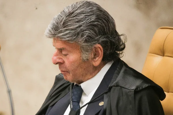 Fux conduz audiência sobre BRB com diretor do BC, ministro e Celina