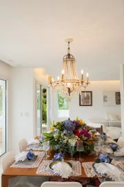 Decoração da mesa de almoço Decoração da mesa de almoço