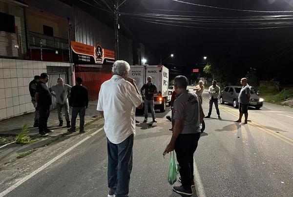 Homem e mulher morrem em acidente de moto em João Pessoa (PB)